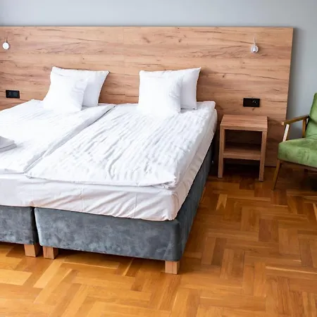 Ohana Space W Juracie 4* יוראטה