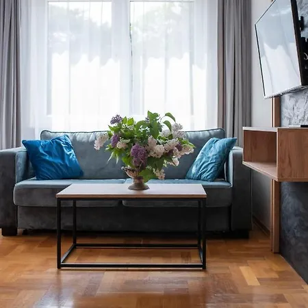 Ohana Space W Juracie יוראטה